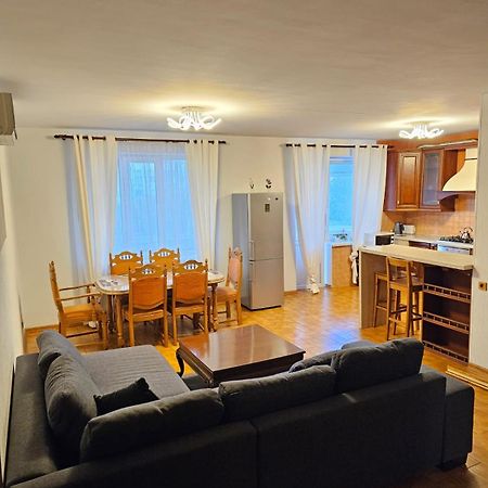 Bulevardul Constantin Negruzzi 2/6 Кишинёв Экстерьер фото
